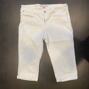 Levi’s Denizen Bermuda white shorts size 12